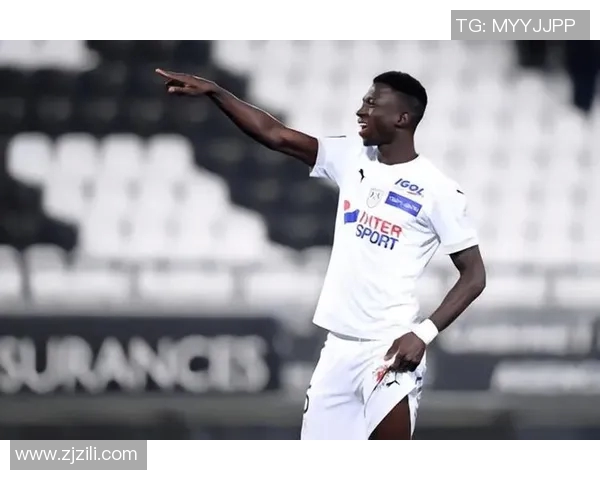 亚眠与欧塞尔激战正酣比分揭晓精彩瞬间回顾