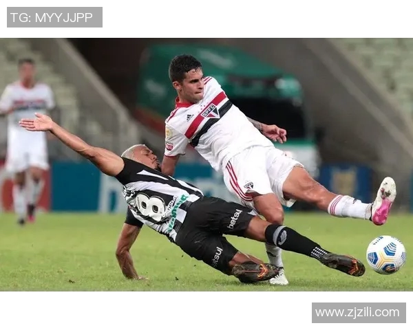 塞阿拉迎战圣保罗期待精彩对决双方球员状态成比赛关键因素